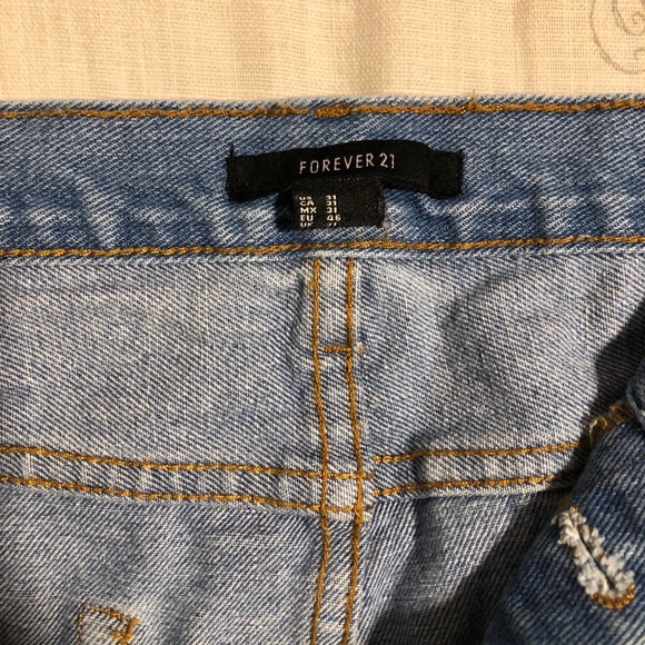 Forever21 high waisted jean shorts - Picture 2 of 3